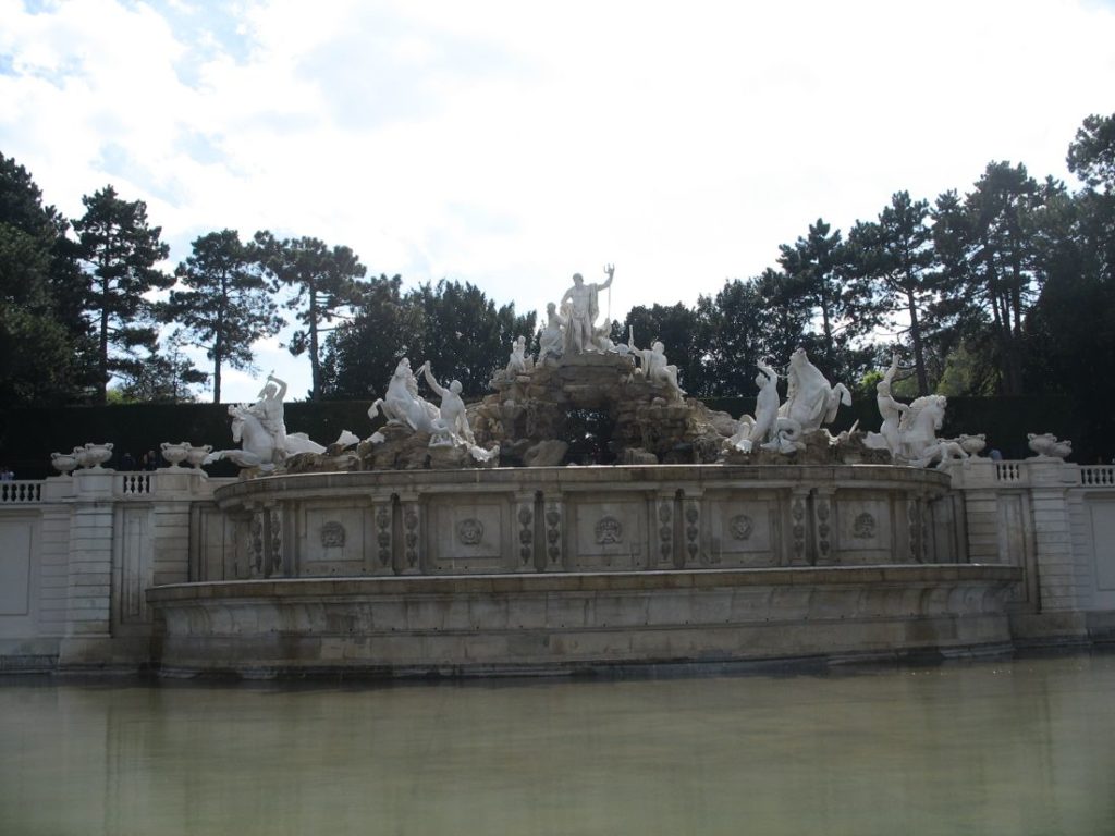 Fontana-u-Schönbrunnu