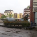 Avion u dvorištu muzeja Leonarda da Vinčija