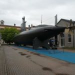 Podmornica u dvorištu muzeja