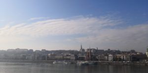 Panorama Budimpešte sa pogledom na ribarski bastion