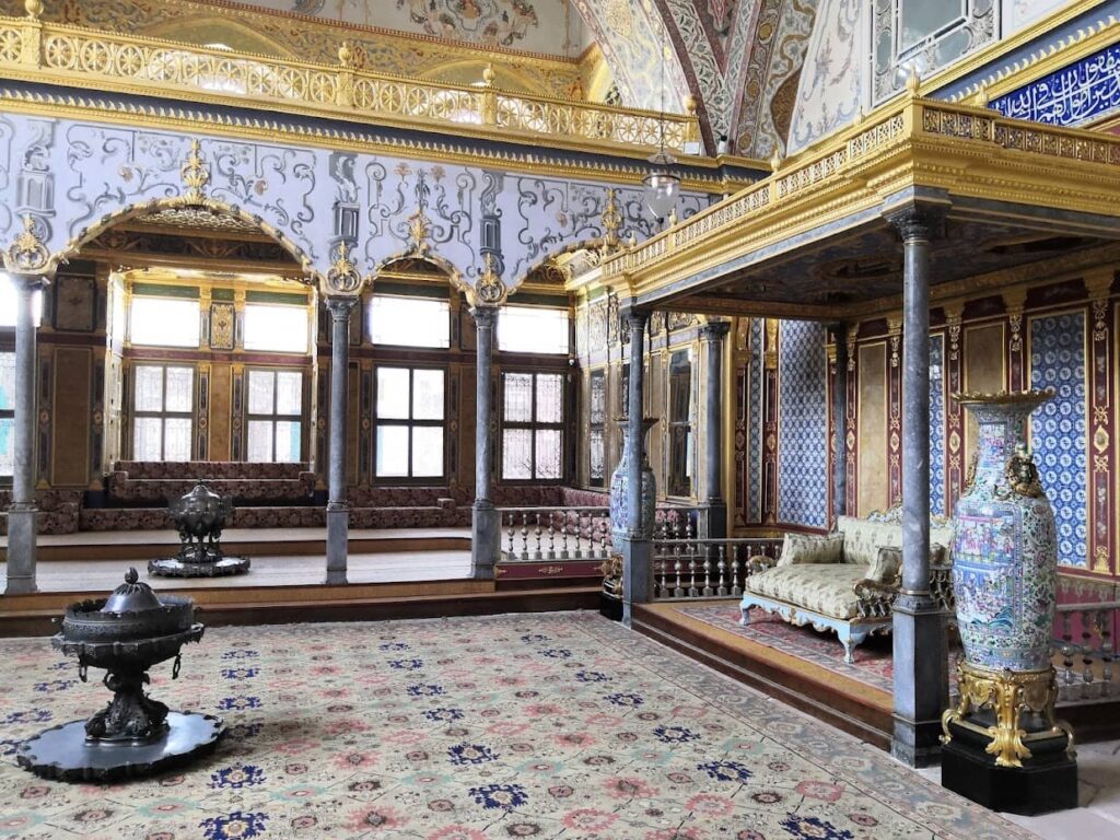 Sultanova prijemna soba u haremu Topkapi palate