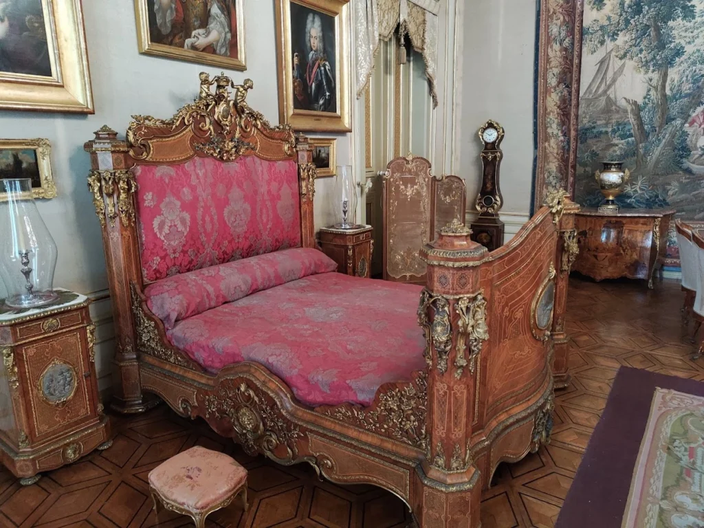 Palata Ažuda - kraljevski krevet