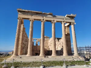 Hram posvećen Atini