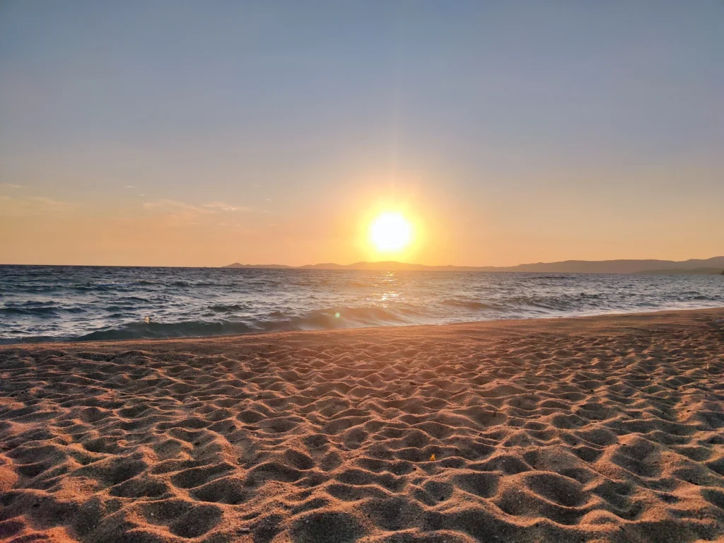 Jutro na plaži u Jerisosu