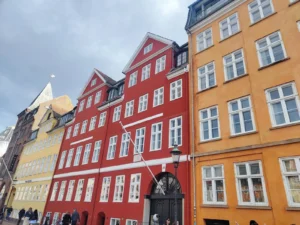 Zgrade u Nyhavn luci